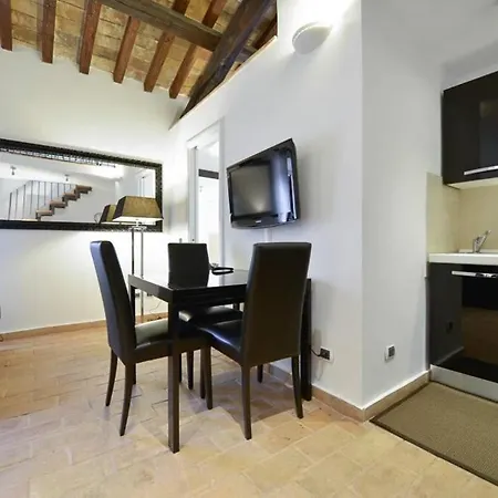 Apartment Ibernesi - Charming At The Forums Rom