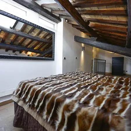 Apartment Ibernesi - Charming At The Forums Rom
